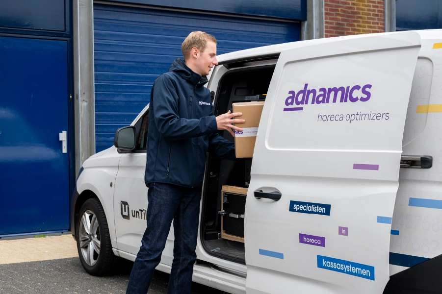 collega pakt adnamics bus in